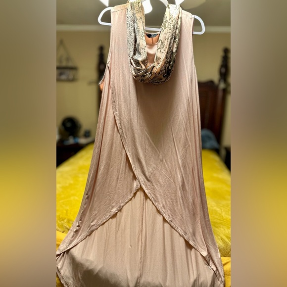 G by Giuliana Tops - Sleeveless Tunic with Hi/Lo Hem